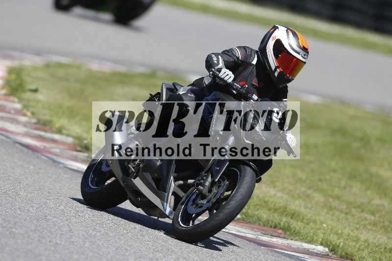 Archiv-2025/42 07.08.2025 Peter Studer Girls Day ADR/Gruppe pink/2